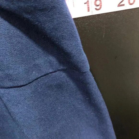 Crown & Ivy Plus Ashley Slim fit Bermuda shorts, 10” inseam, navy blue - Picture 4 of 8